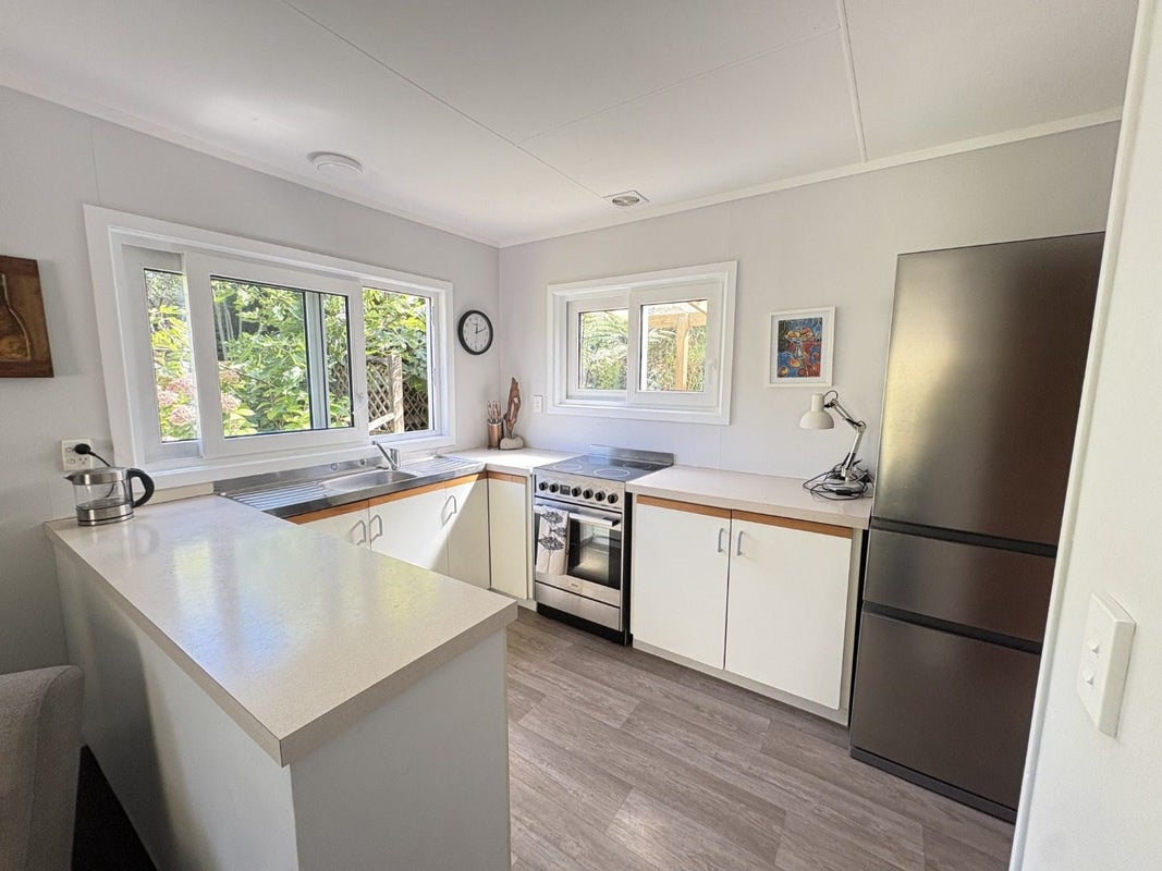 3/27 Larges Lane, The Brook, Nelson - Carousel 2