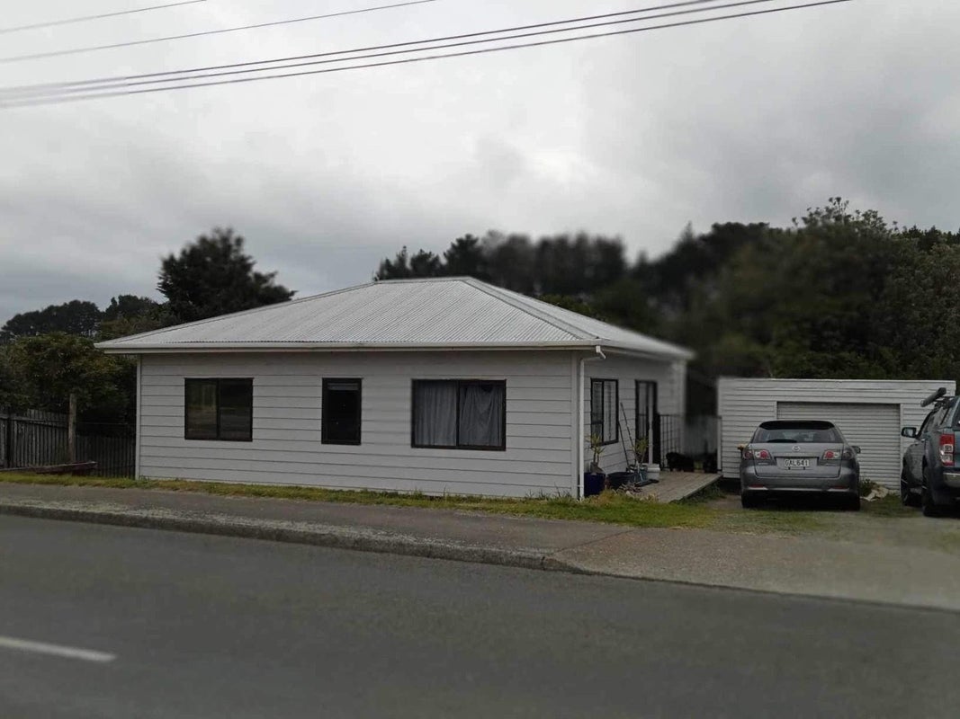 623 Waitarere Beach Road, Waitarere Beach, Levin - Carousel 1