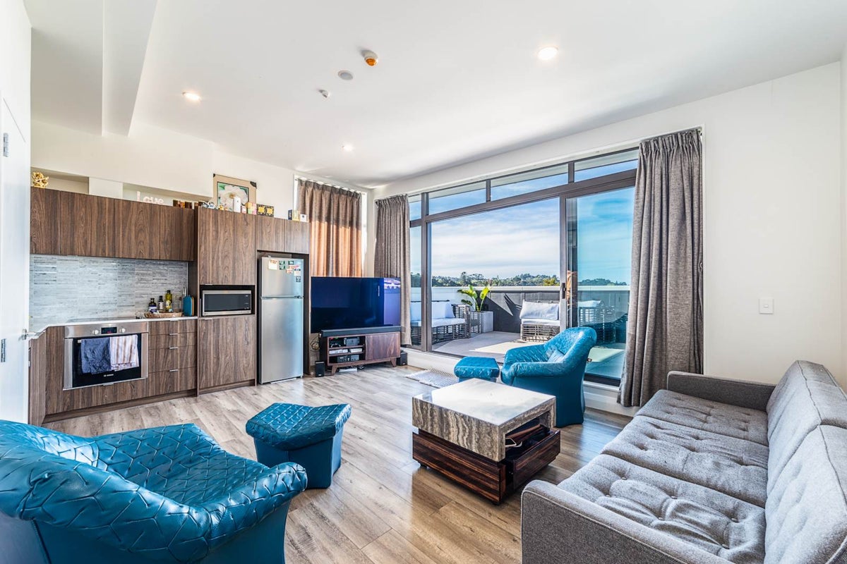 701/24 Library Lane, Albany, Auckland - Carousel 1
