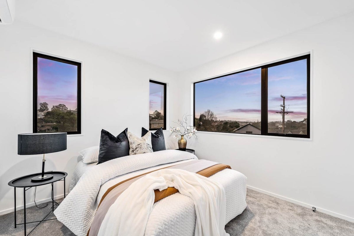 5/27 Glenorchy Street, Glen Eden, Auckland - Carousel 1