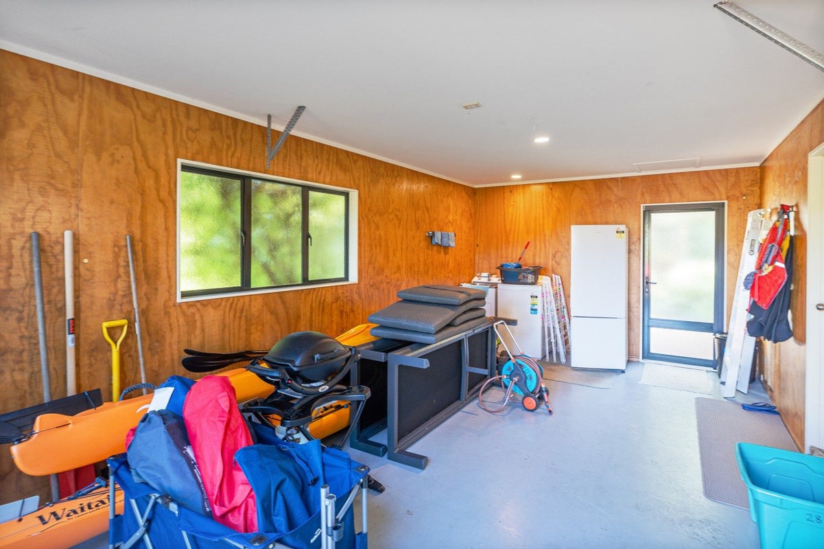 28 Hahei Beach Road, Hahei, Whitianga - Carousel 28