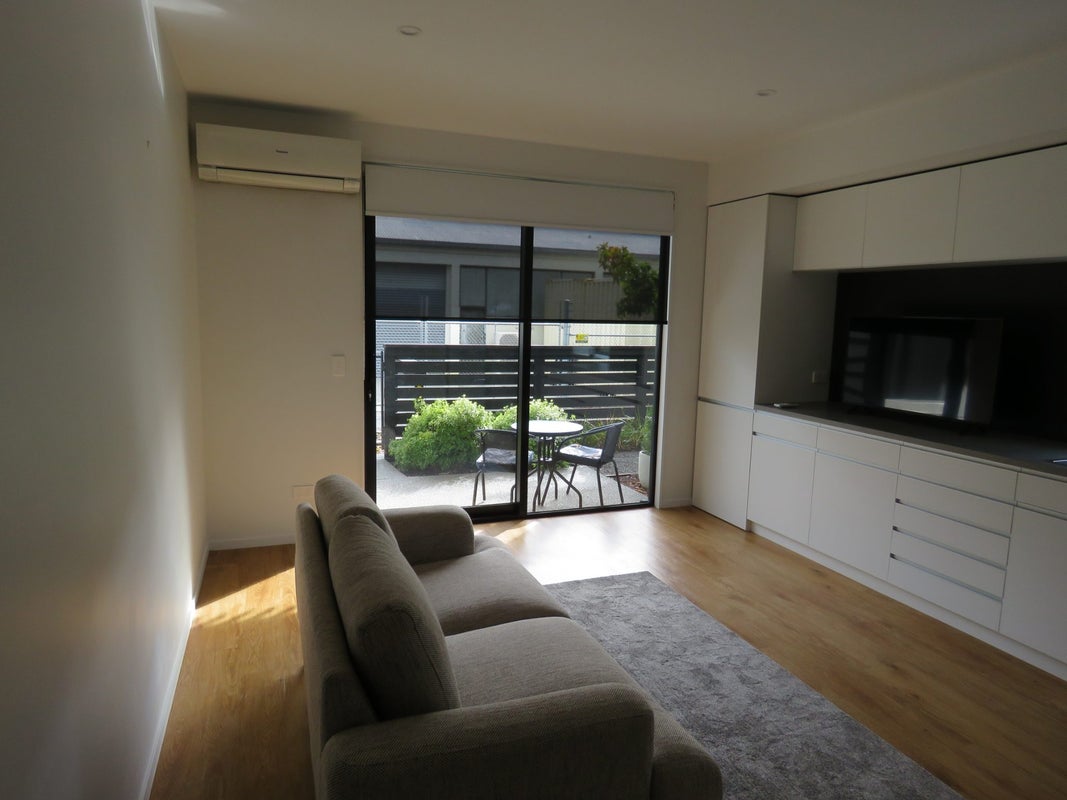17/6 Waverley Street, Sydenham, Christchurch - Carousel 2