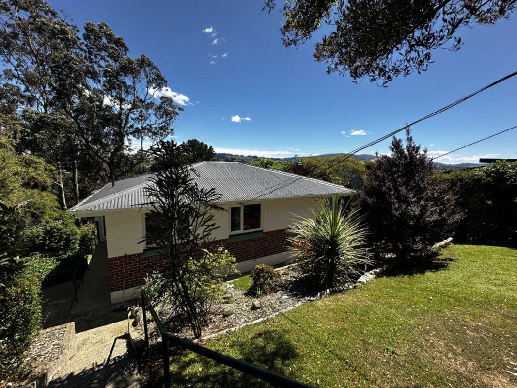 84 Skibo Street, Kew, Dunedin - Carousel 1