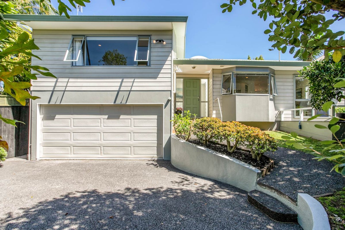 14A Wendover Road, Glendowie, Auckland - Carousel 1