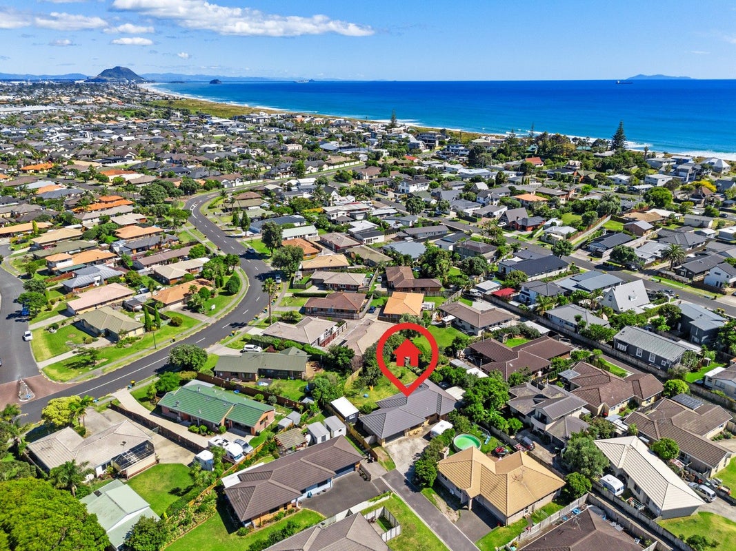 24 Parewaitai Court, Papamoa Beach, Papamoa - Carousel 2