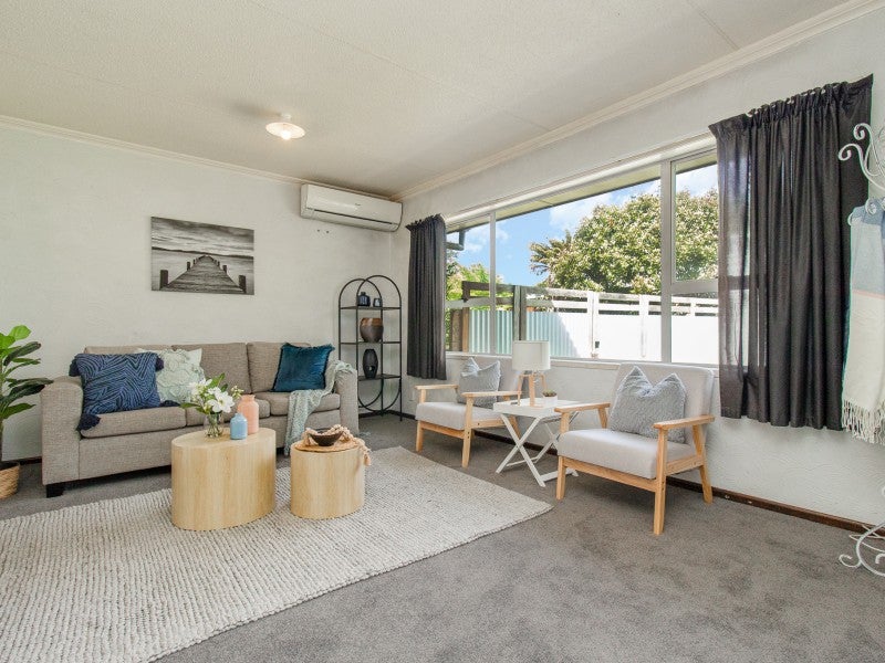 39B Joanne Crescent, Pukehangi, Rotorua - Carousel 2