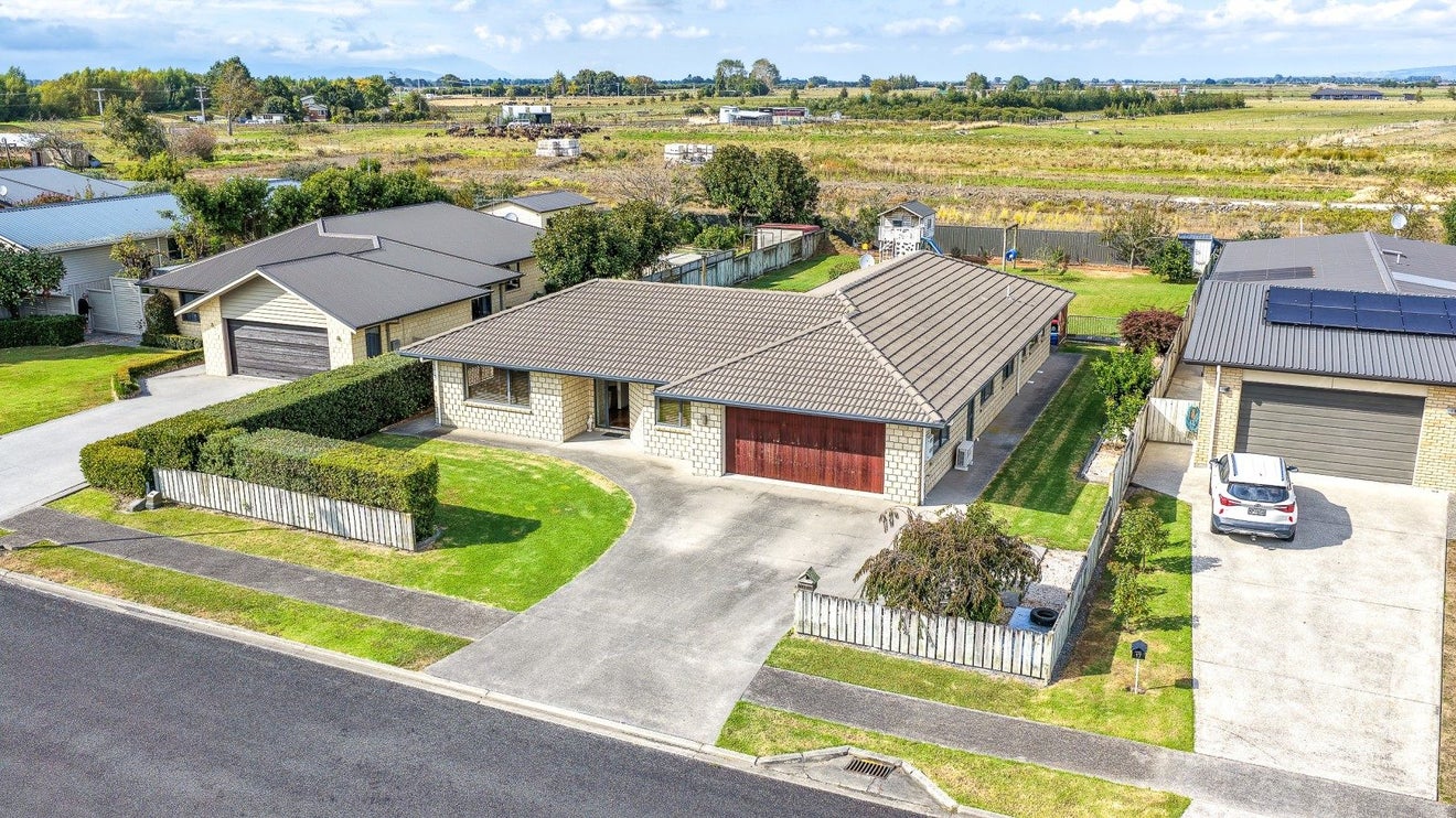 15 Benner Drive, Ngatea, Hauraki, Waikato - Carousel 23