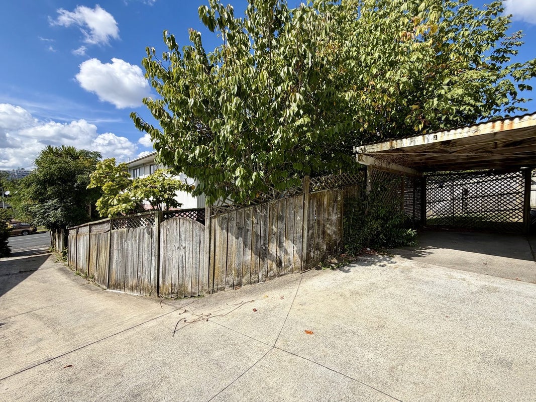 2/50 Gowing Drive, Meadowbank, Auckland - Carousel 15