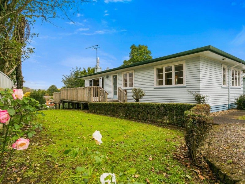 4 Bracken Street, Leamington, Cambridge - Carousel 1