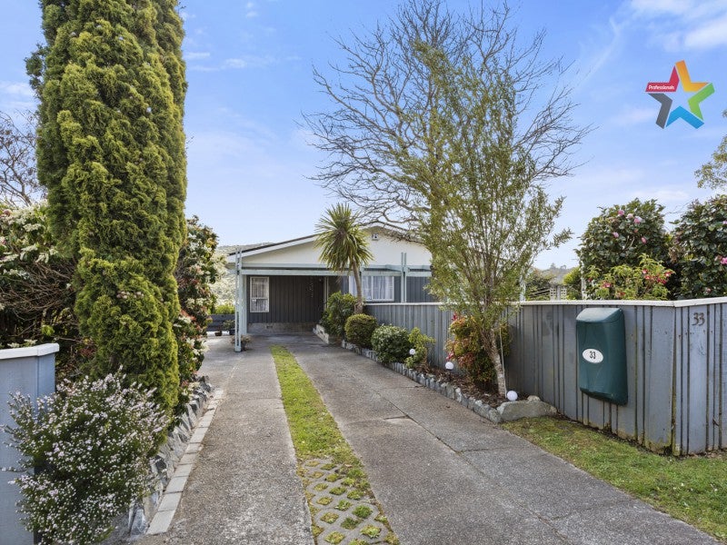 33 Kingsley Street, Stokes Valley, Lower Hutt - Carousel 2