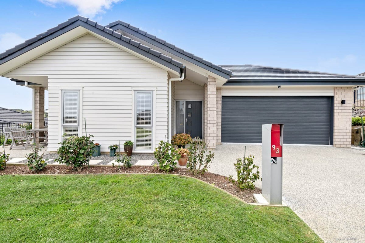 93 Pinecrest Drive, Gulf Harbour, Whangaparaoa - Carousel 1