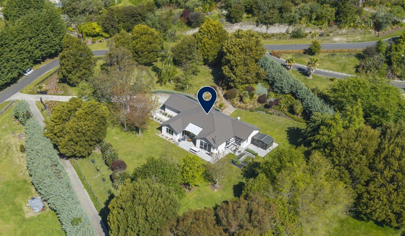 66 Ramsay Drive, Acacia Bay, Taupo, Waikato - Carousel 1