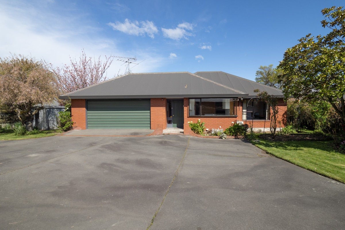 14 Ferrier Place, Tinwald, Ashburton - Carousel 1