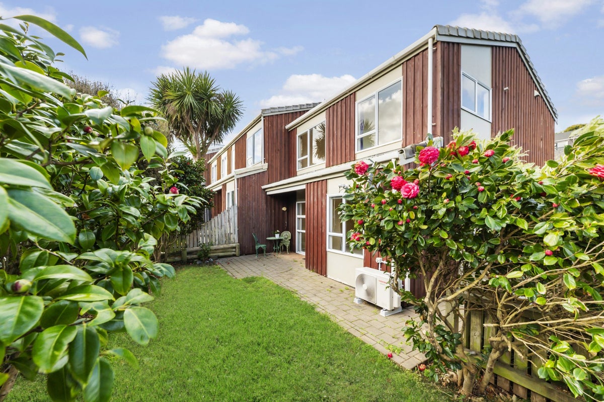 5/55 Hamilton Road, Hataitai, Wellington - Carousel 1