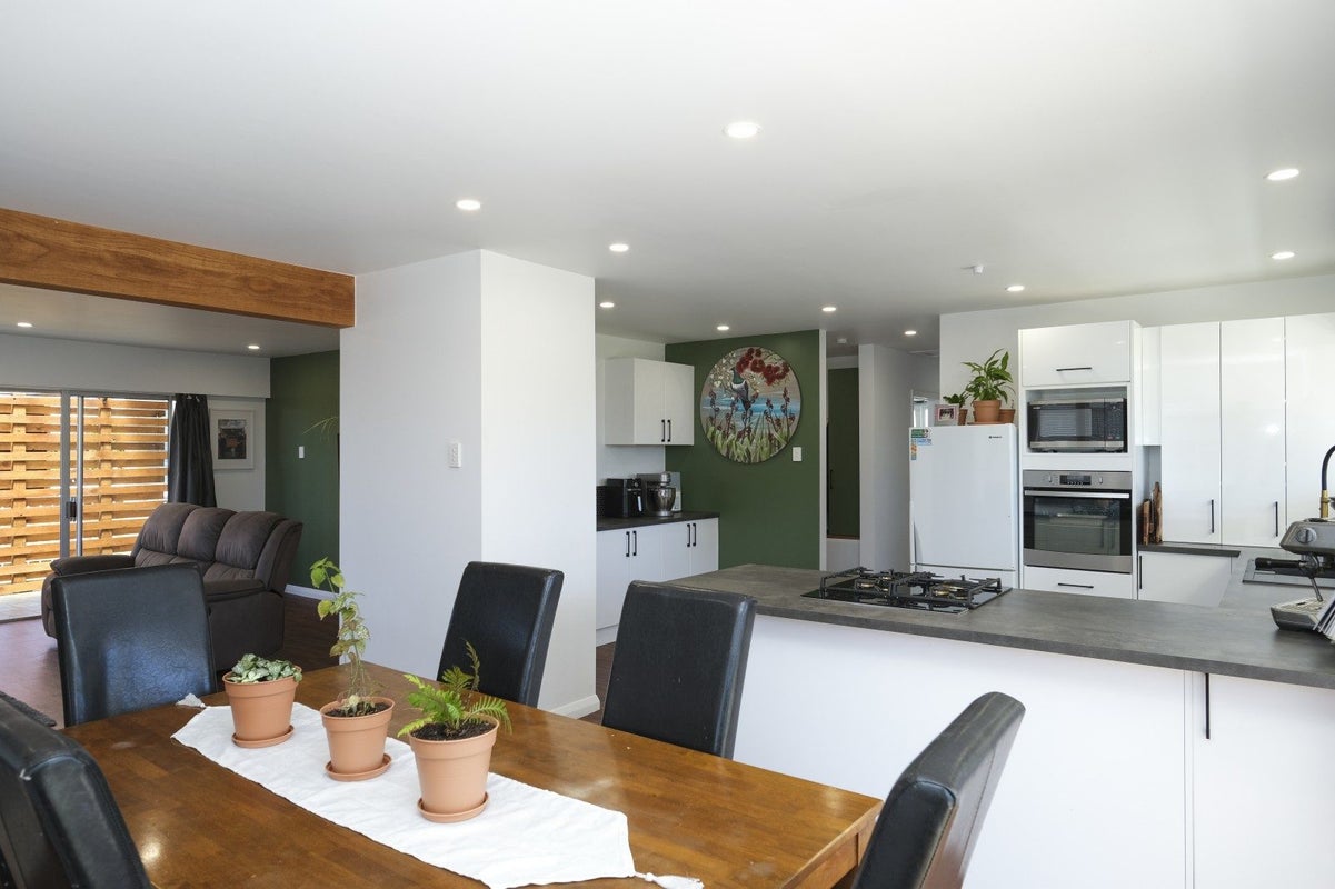 23 Waterloo Street, Dannevirke - Carousel 2