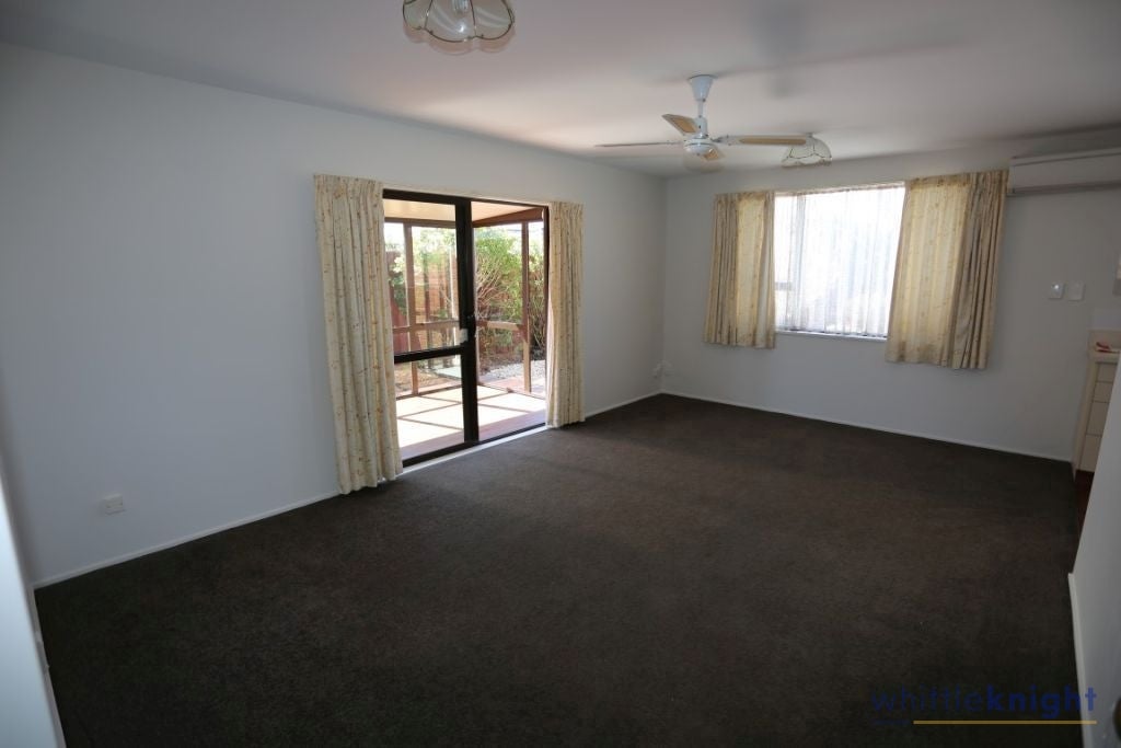 8 Farm Lane, Parklands, Christchurch - Carousel 2