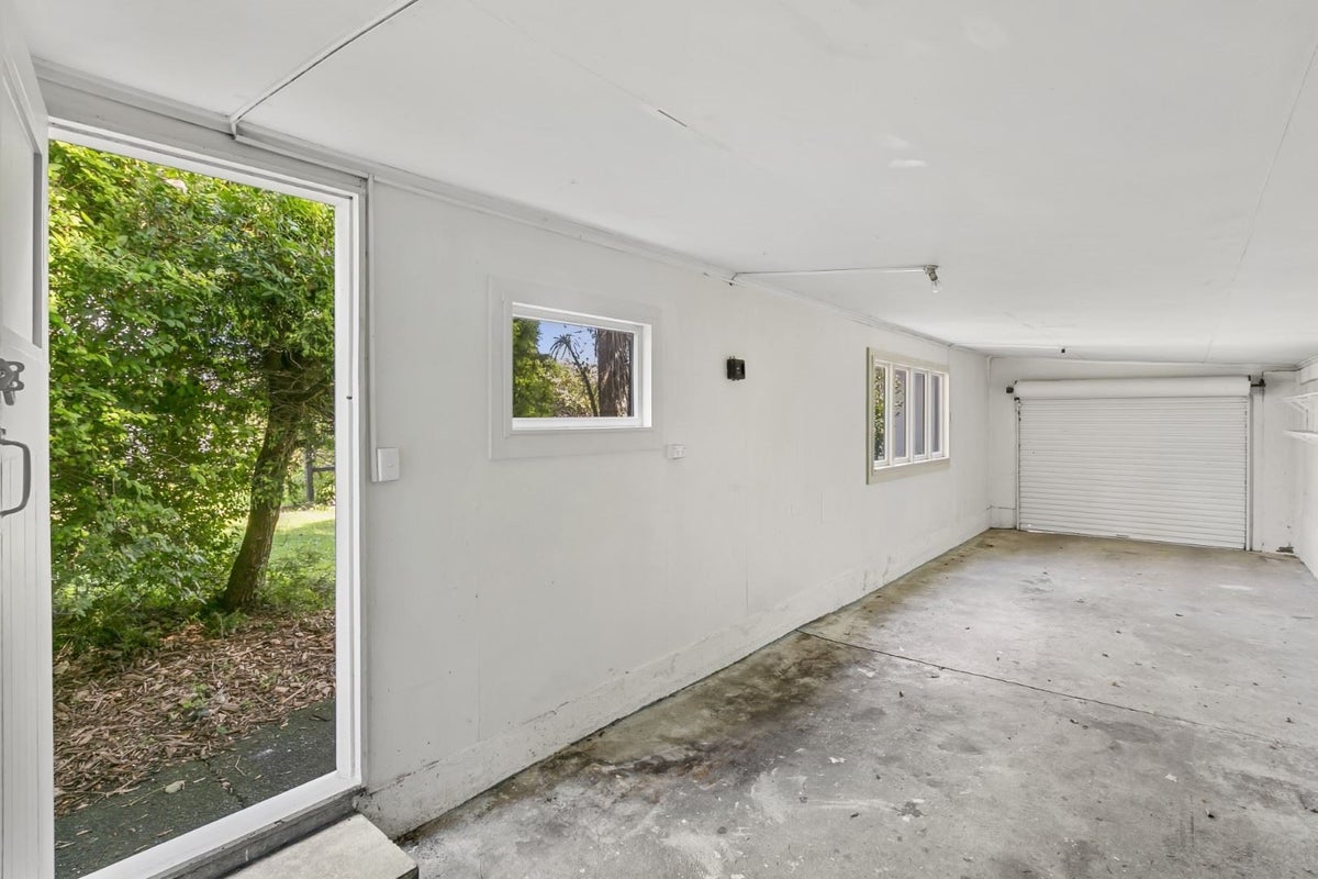 241 Coronation Avenue, Welbourn, New Plymouth - Carousel 18