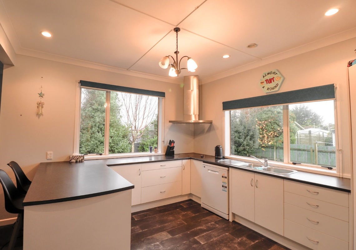 154 Oreti Street, Kingswell, Invercargill - Carousel 2