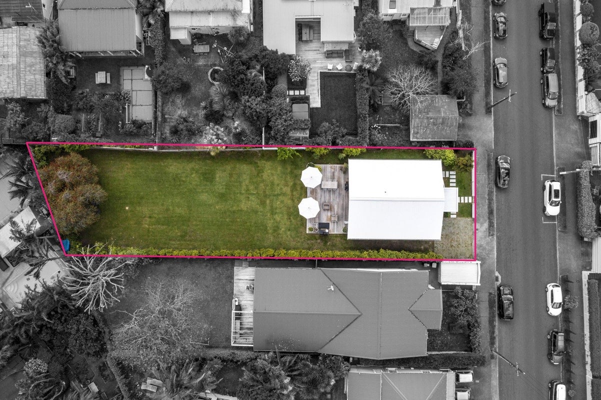 10 Buller Street, Ponsonby, Auckland - Carousel 1