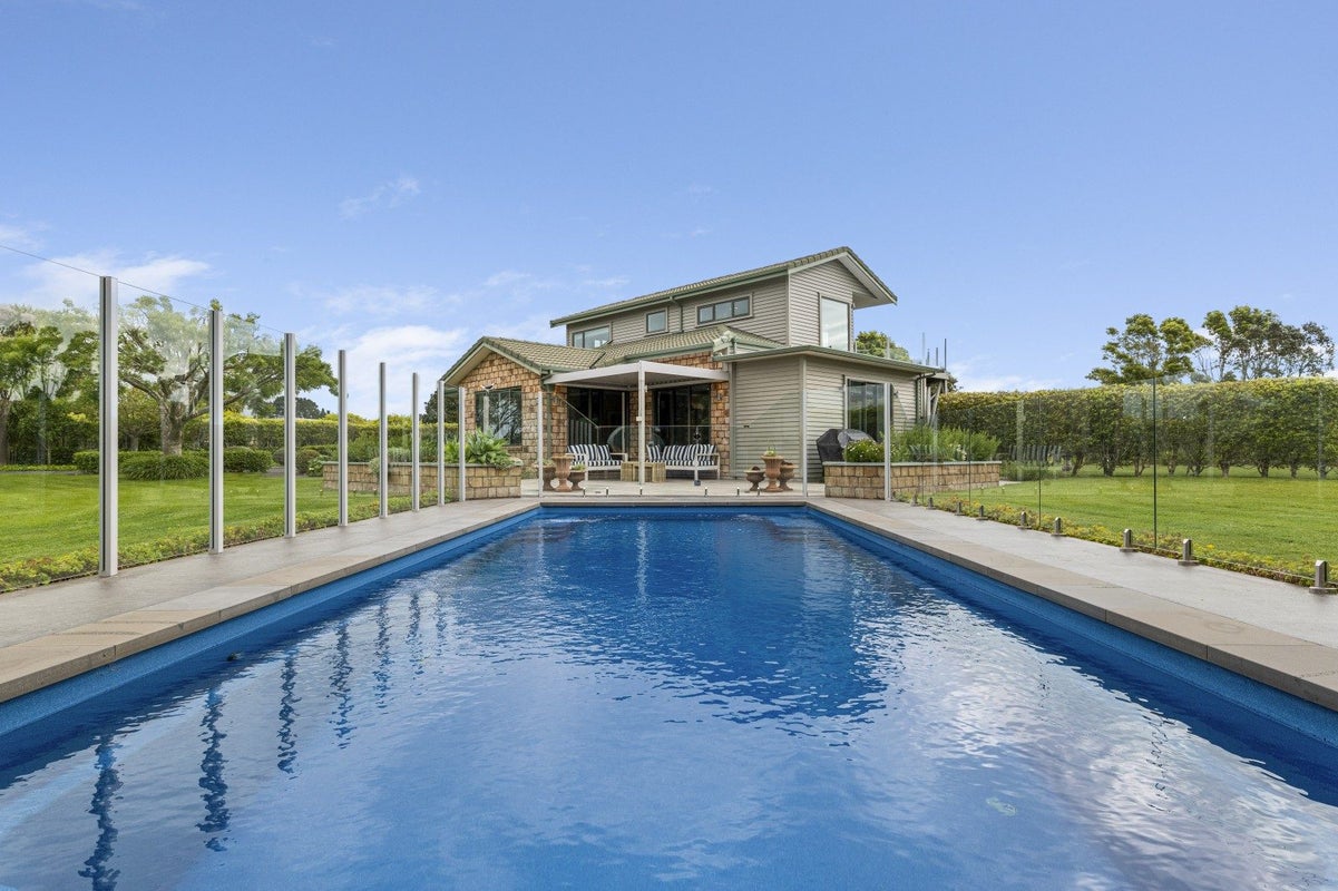 65 McGiven Drive, Ridgewood, New Plymouth - Carousel 1