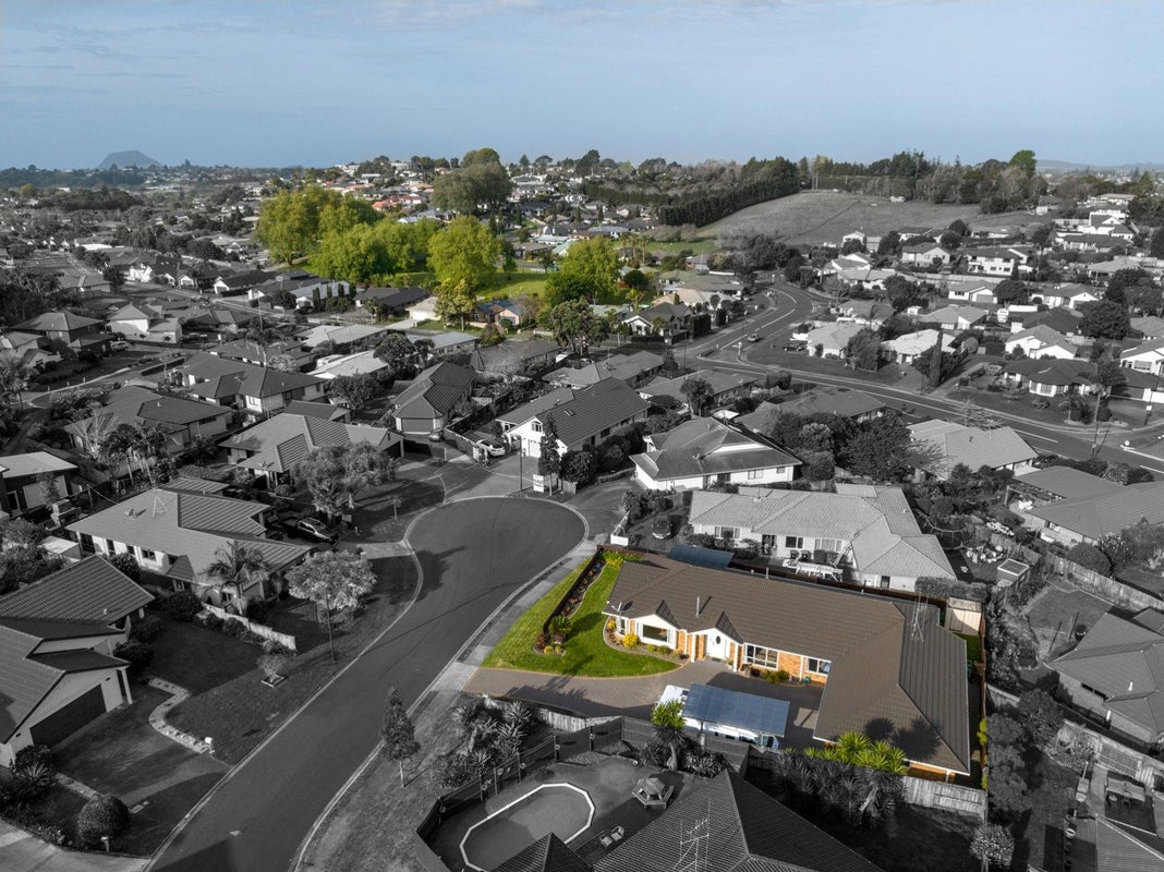 10 Highgrove Place, Bethlehem, Tauranga - Carousel 17