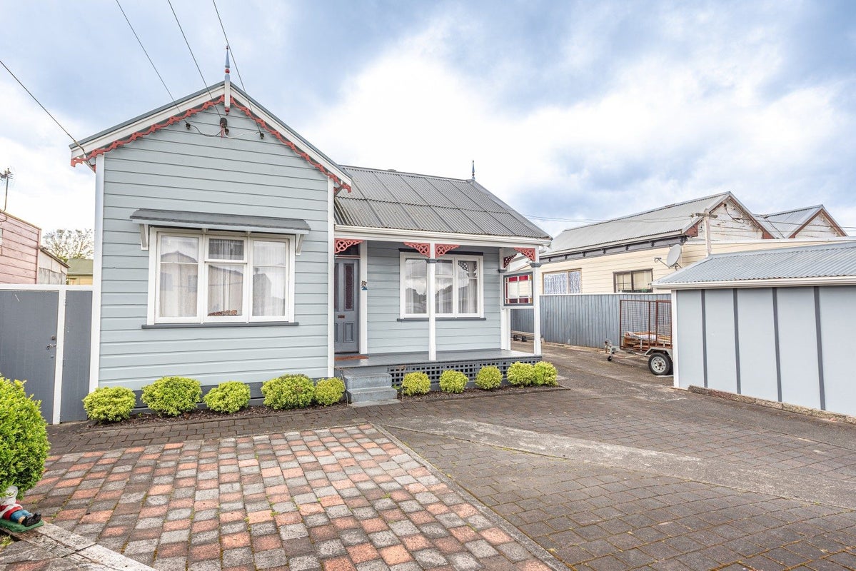 43 Rangitikei Street, Whanganui East, Whanganui - Carousel 2