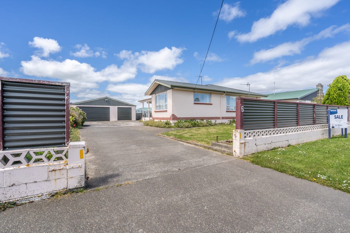 5 Stapleton Street, Kingswell, Invercargill - Carousel 2