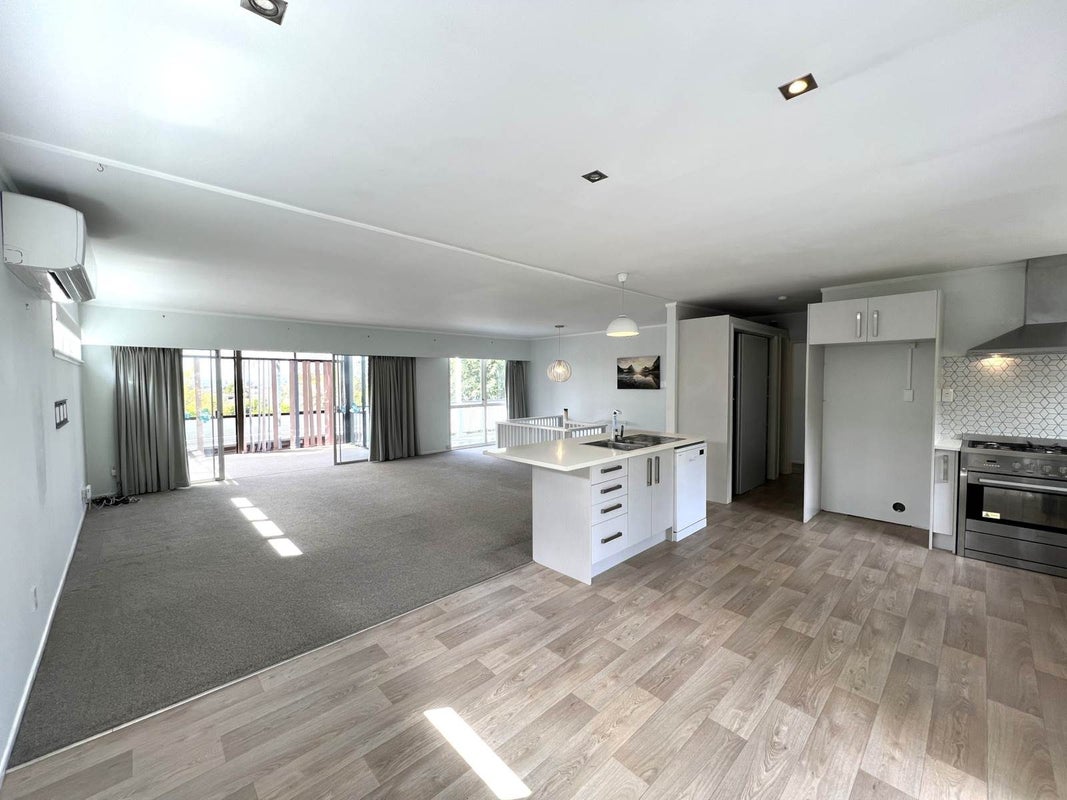 26 Manhattan Heights, Glendene, Auckland - Carousel 2