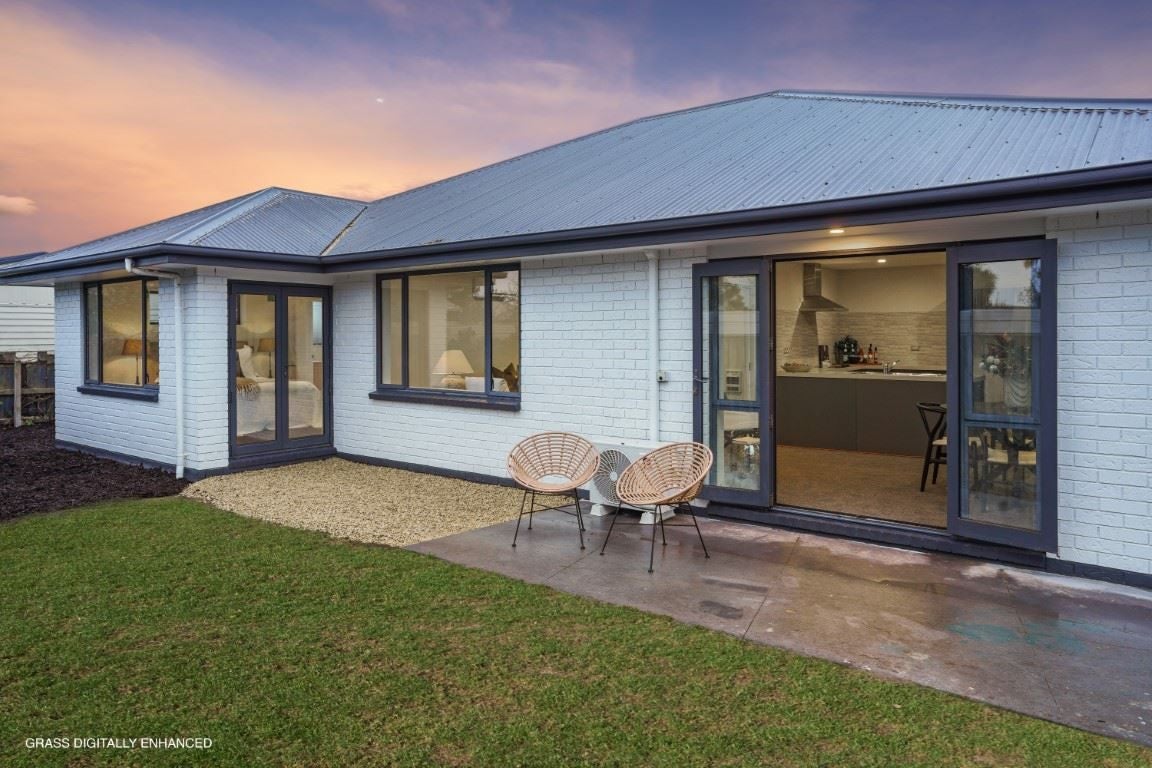 12A Woodgrove Avenue, North New Brighton, Christchurch - Carousel 2