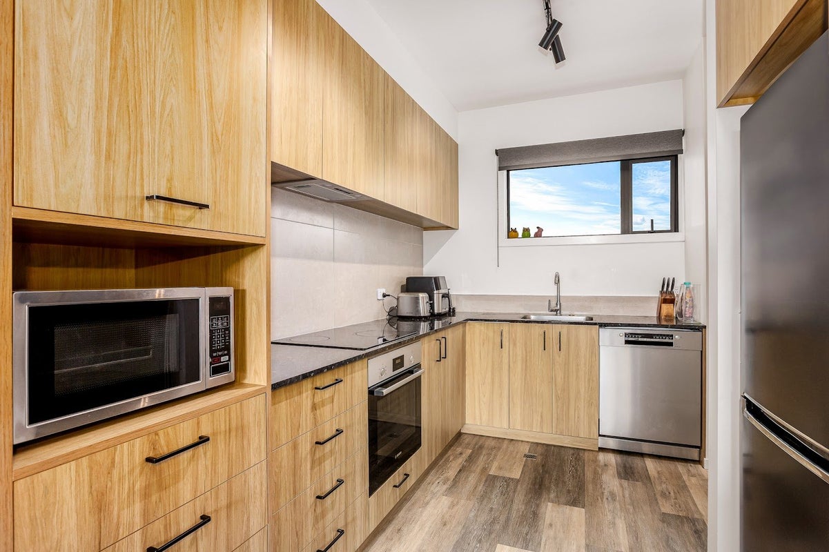 104/94 Cambridge Terrace, Waterloo, Lower Hutt, Wellington - Carousel 2
