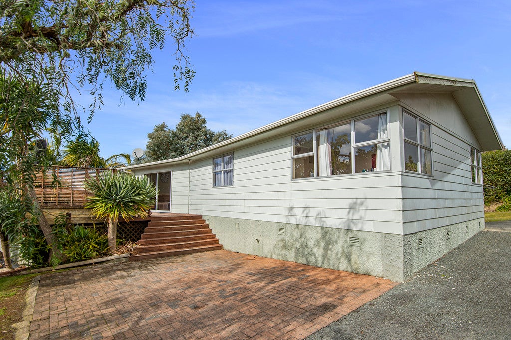 58 Anzac Road, Morningside, Whangarei - Carousel 1