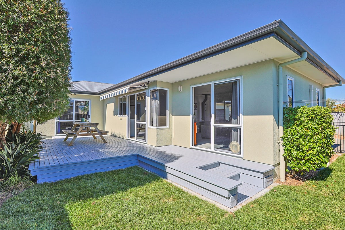 617A Willow Place, Akina, Hastings - Carousel 2