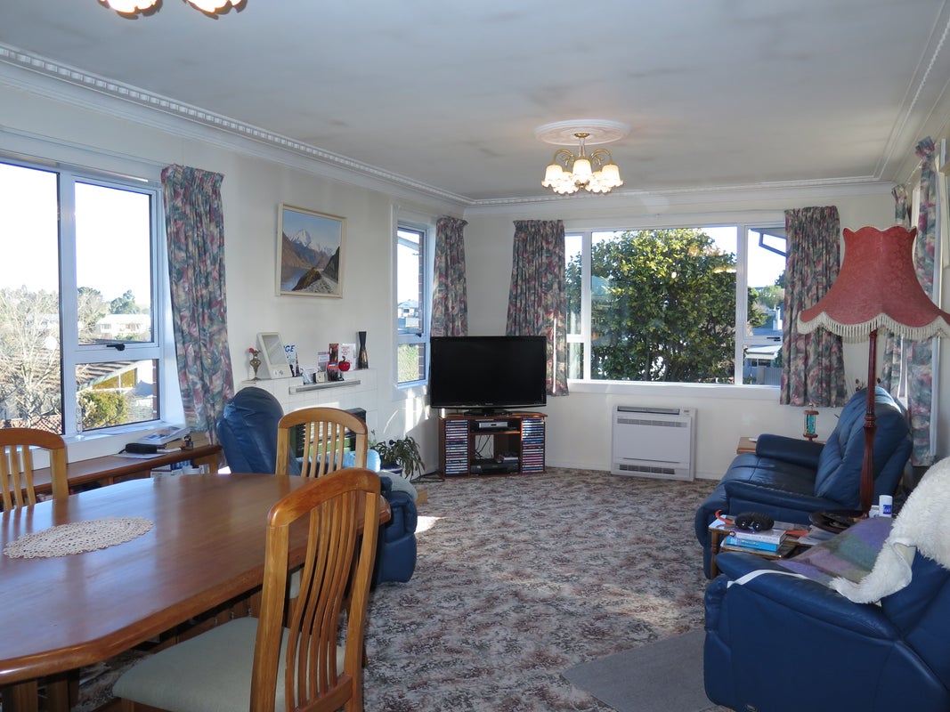 45 Matai Crescent, Highfield, Timaru - Carousel 2