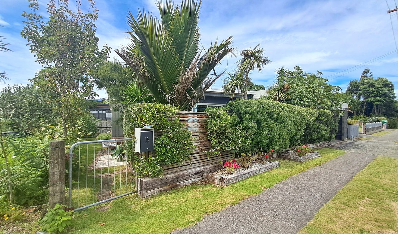 15 Cook Street, Carters Beach, Westport - Carousel 16