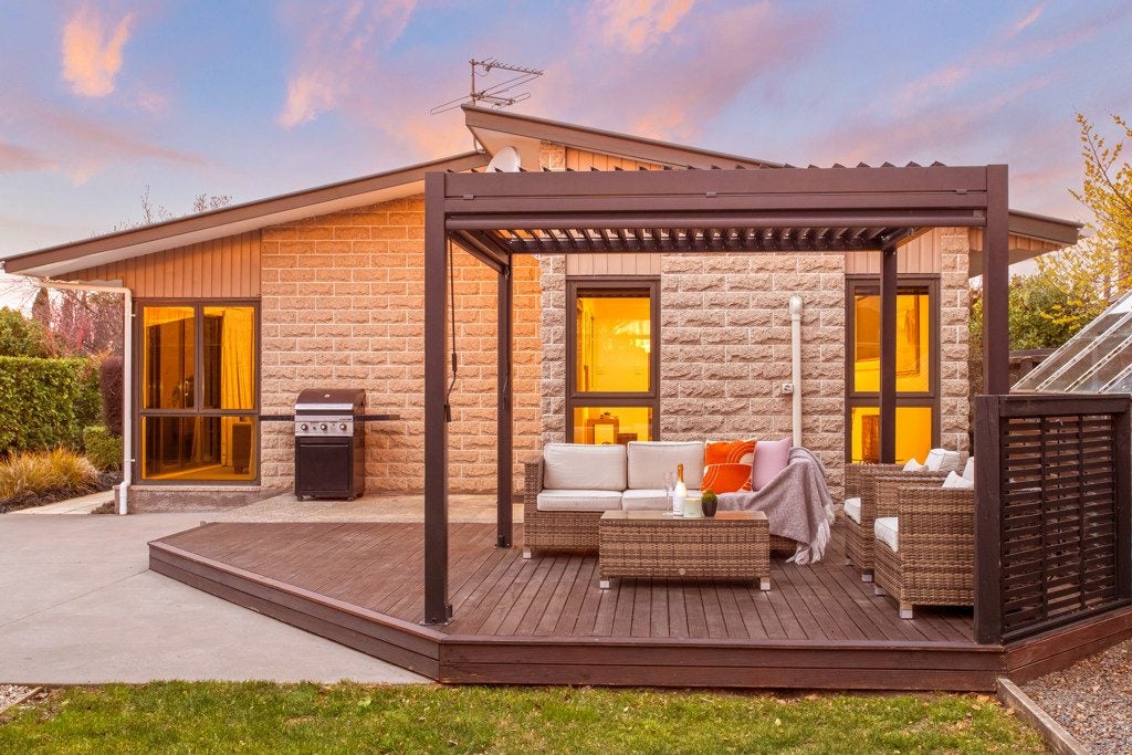 9 Chedworth Avenue, Bishopdale, Christchurch - Carousel 2