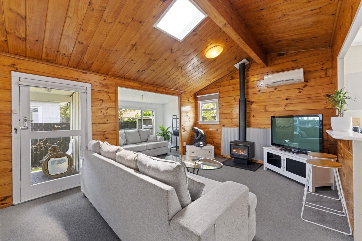 5 John Street, Tauhara, Taupo - Carousel 2