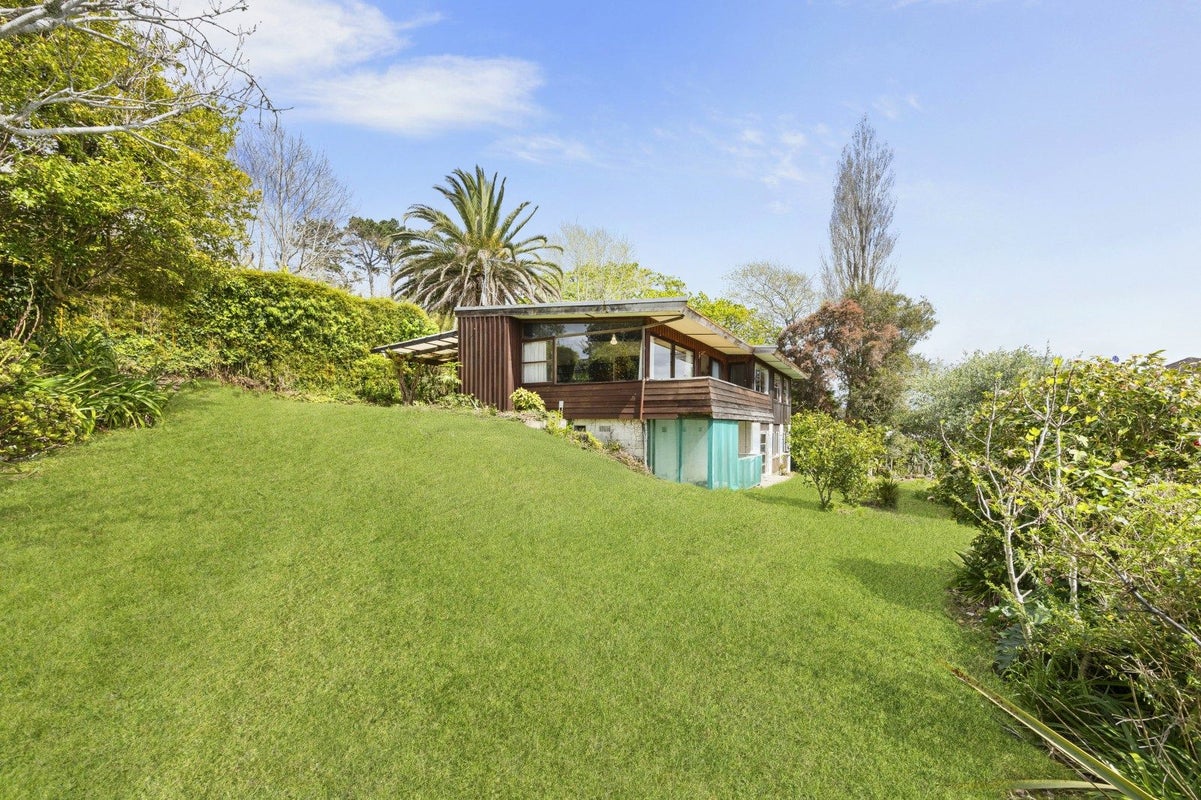 115 Matipo Road, Mairangi Bay, Auckland - Carousel 1