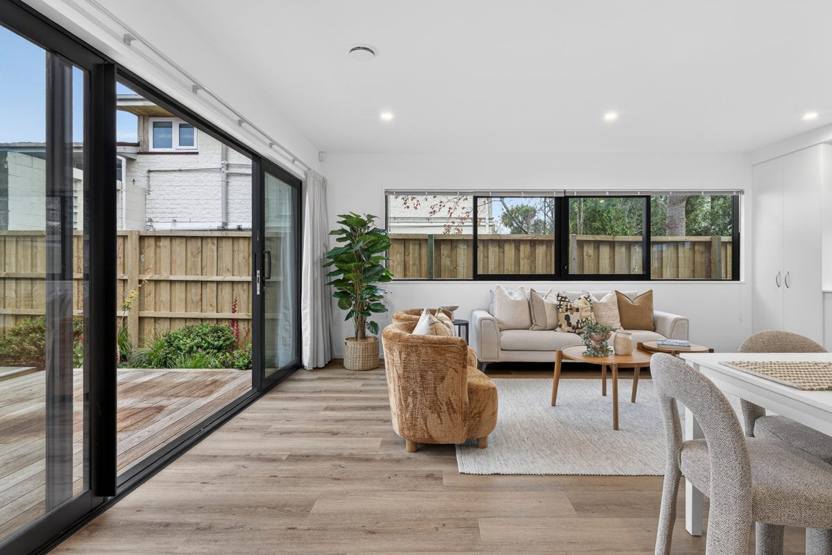 12A Darley Street, Somerfield, Christchurch - Carousel 2
