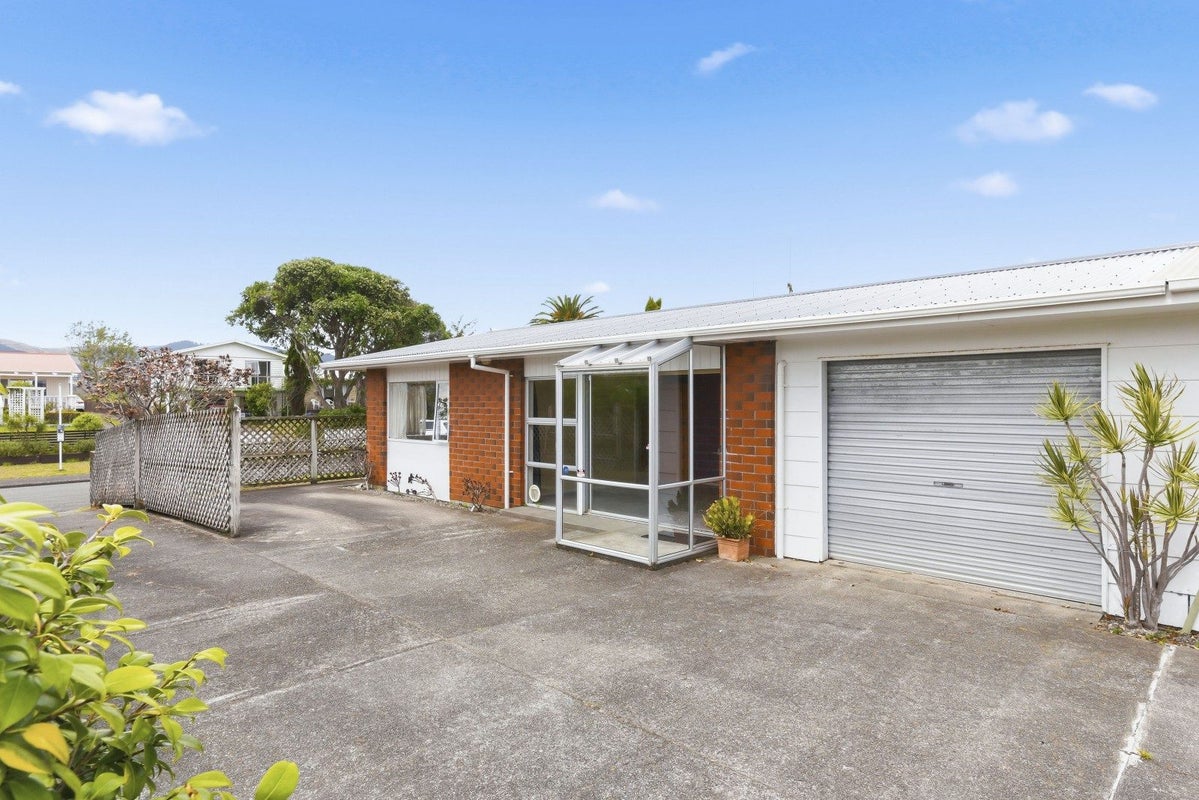 14A Teoti Street, Paraparaumu Beach, Paraparaumu - Carousel 1