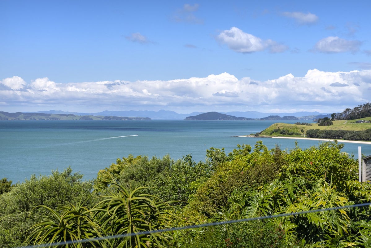 25 Te Pene Road, Maraetai, Auckland - Carousel 2