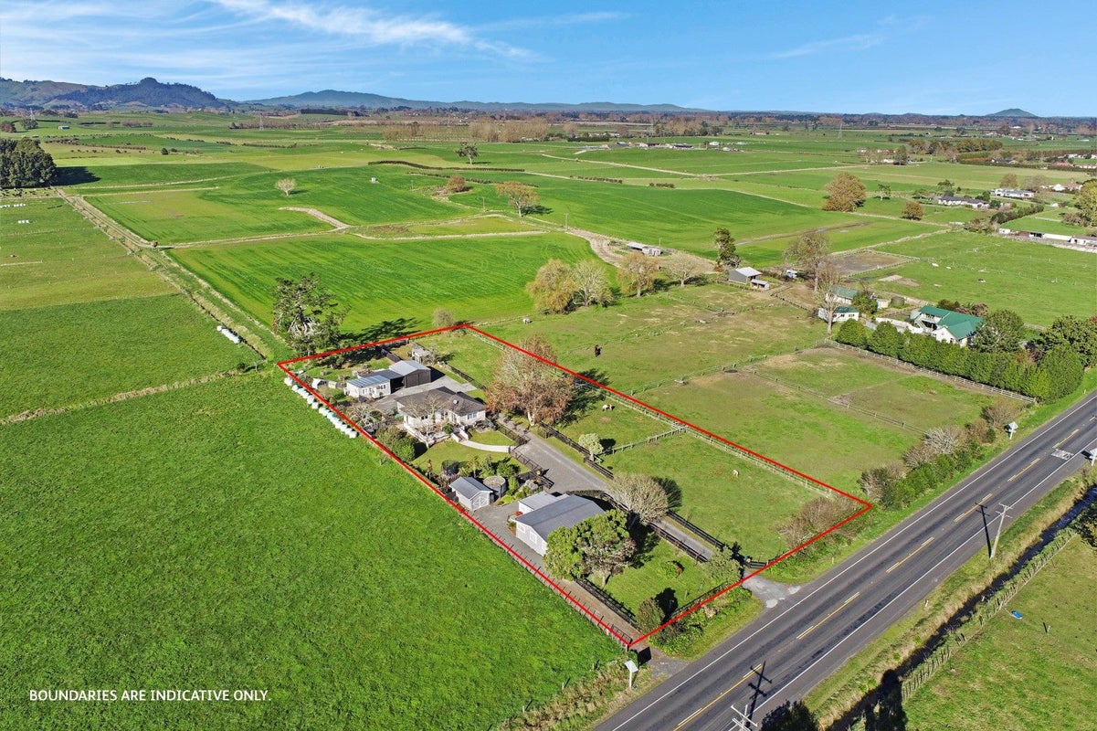 1284A State Highway 26, Eureka, Hamilton - Carousel 1