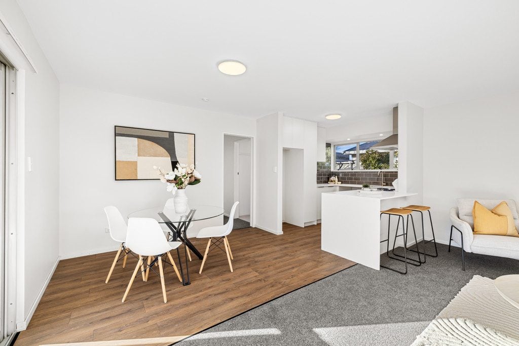 1/4 Ruddenklau Lane, Bishopdale, Christchurch City, Canterbury - Carousel 2