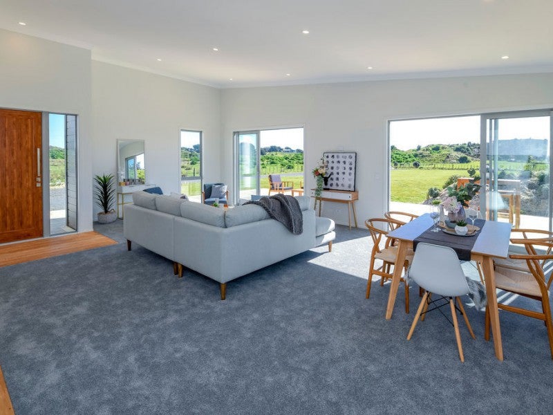 42A Strathnaver Drive, Waikawa Beach, Horowhenua - Carousel 2