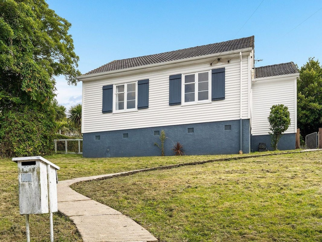 35 Prospect Bank, Wakari, Dunedin - Carousel 14