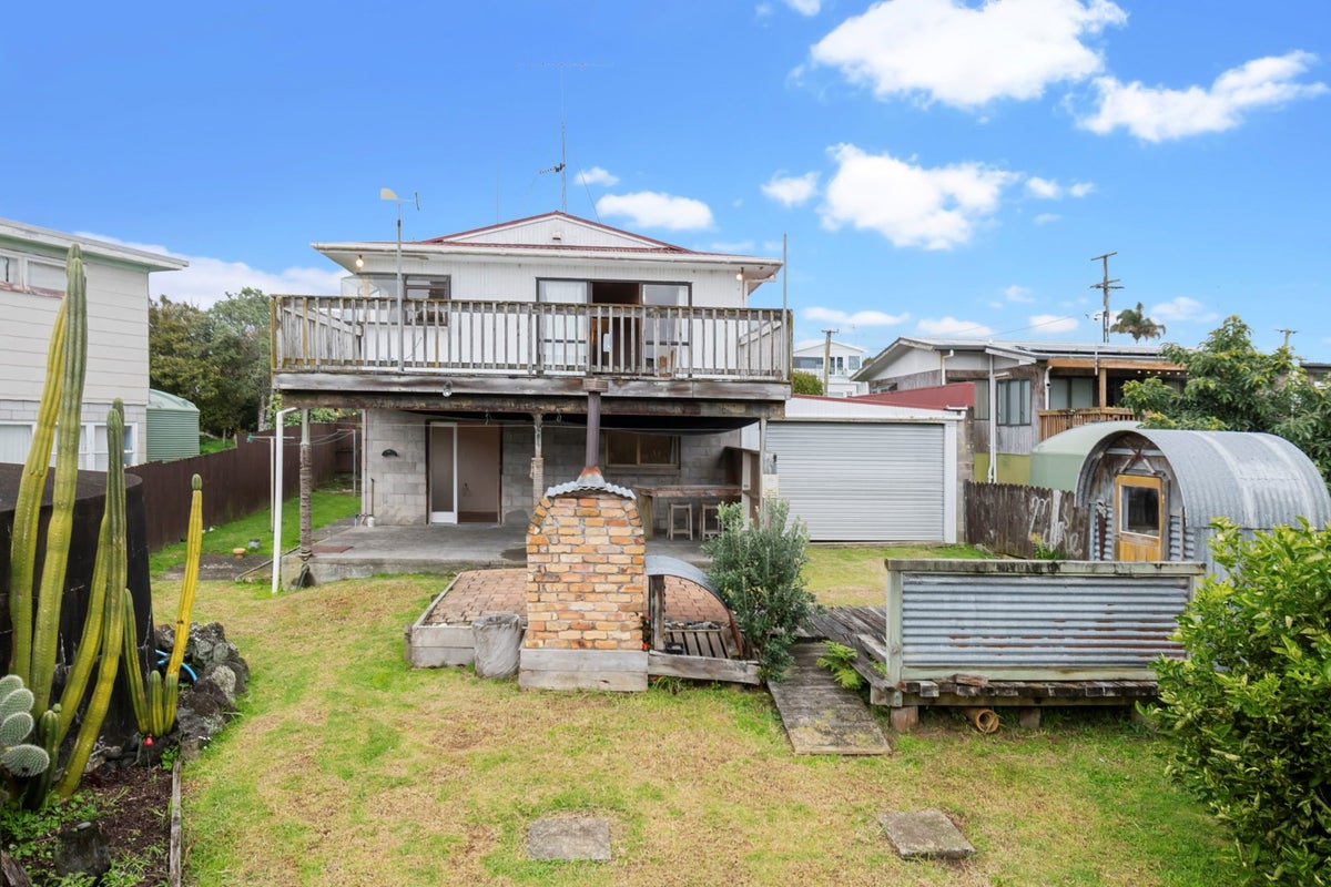147 Howard Road, Orere Point, Orere Point - Carousel 1