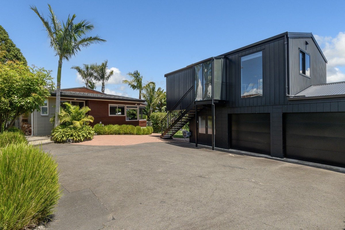 11 Maxine Place, Matua, Tauranga - Carousel 2
