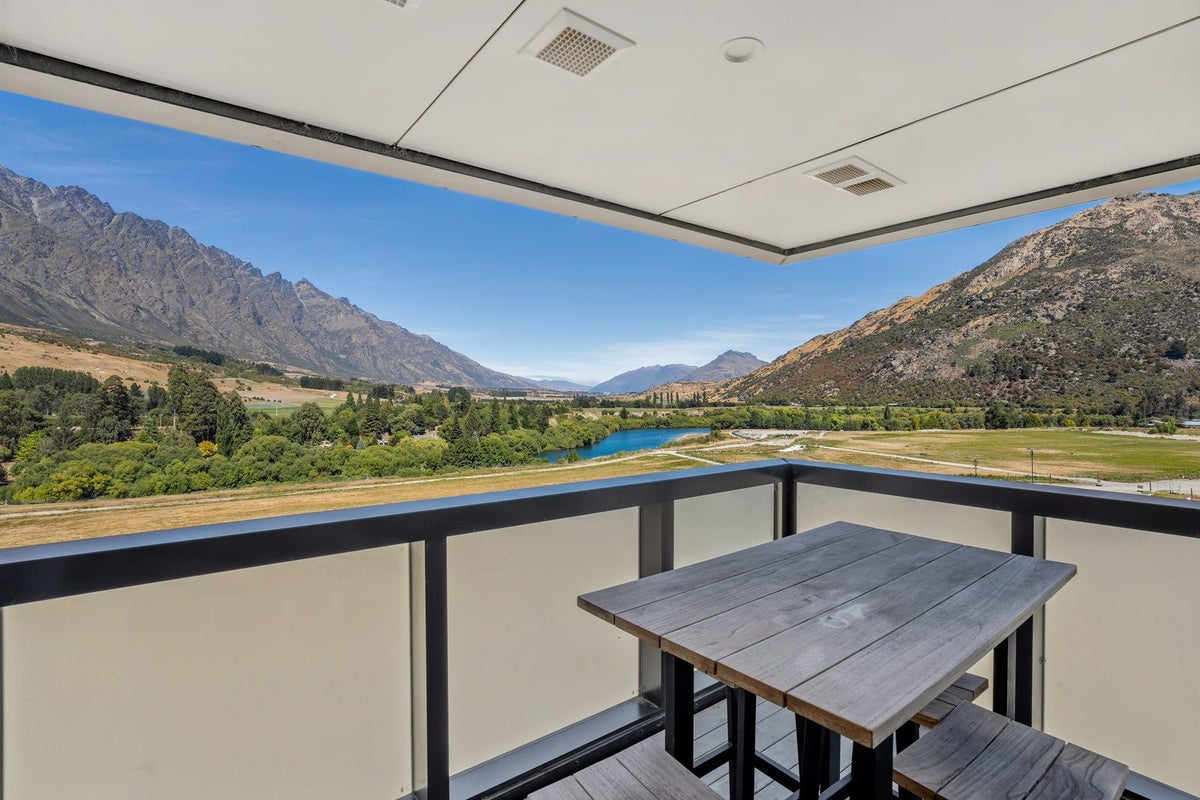 409/18 Mountain Ash Drive, Frankton, Queenstown - Carousel 1