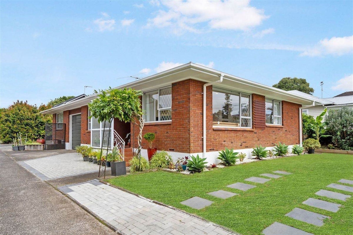 1/8 Atherton Road, Epsom, Auckland - Carousel 2