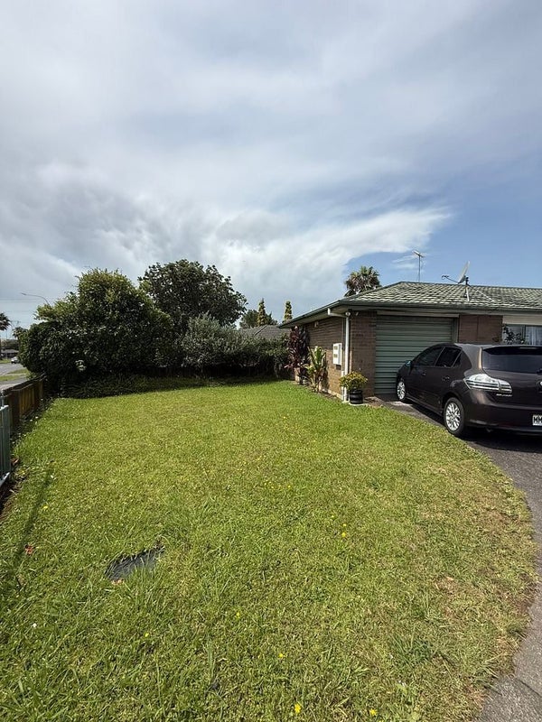 187 Te Irirangi Drive, Flat Bush, Auckland - Carousel 2