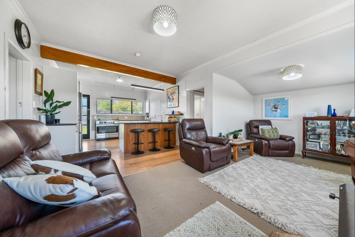 38 Atkinson Road, Hurworth, New Plymouth - Carousel 2